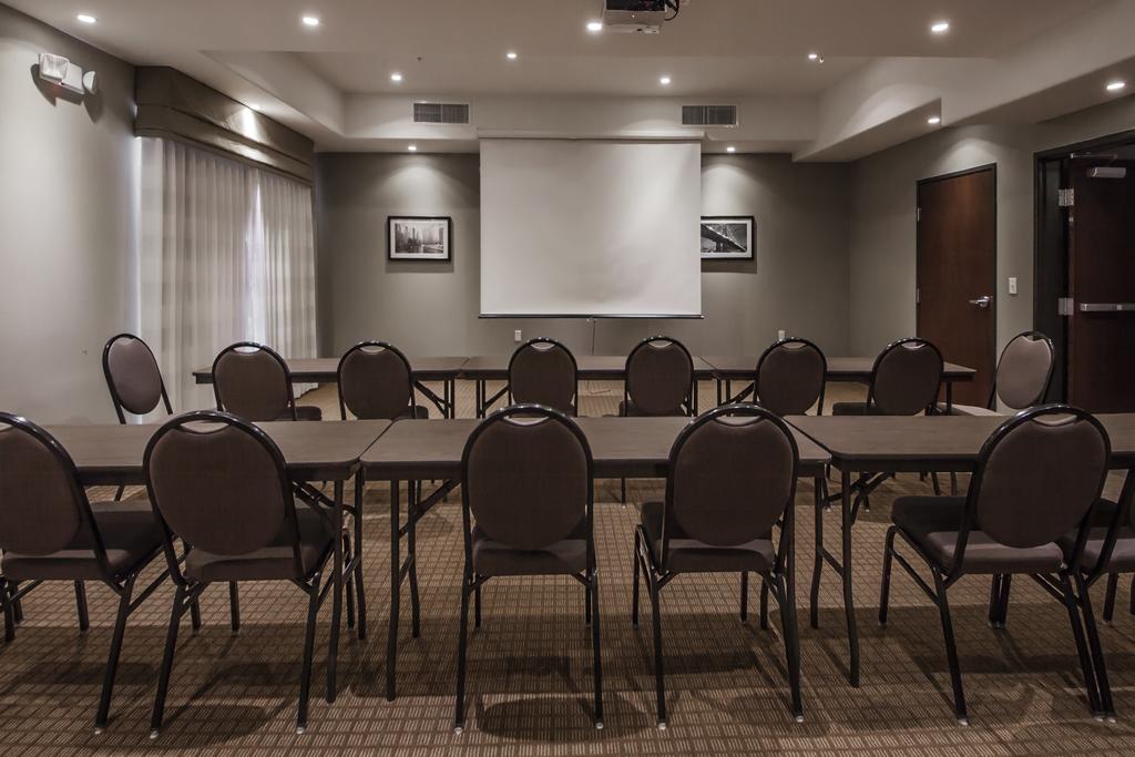 Sleep Inn & Suites Hennessey North Kültér fotó
