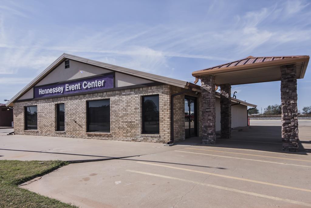 Sleep Inn & Suites Hennessey North Kültér fotó